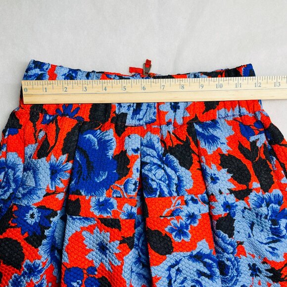 HD In Paris Anthropologie Red Blue Floral Tiered Festive Fit & Flare Skirt XS - Picture 2 of 10
